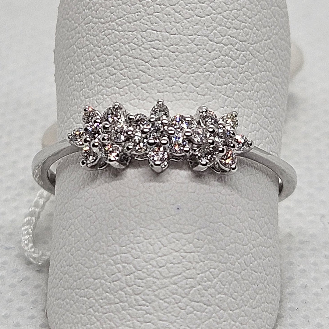 Anello Donna Trilogy Fiori Oro e Diamanti Davite&Delucchi AA032494