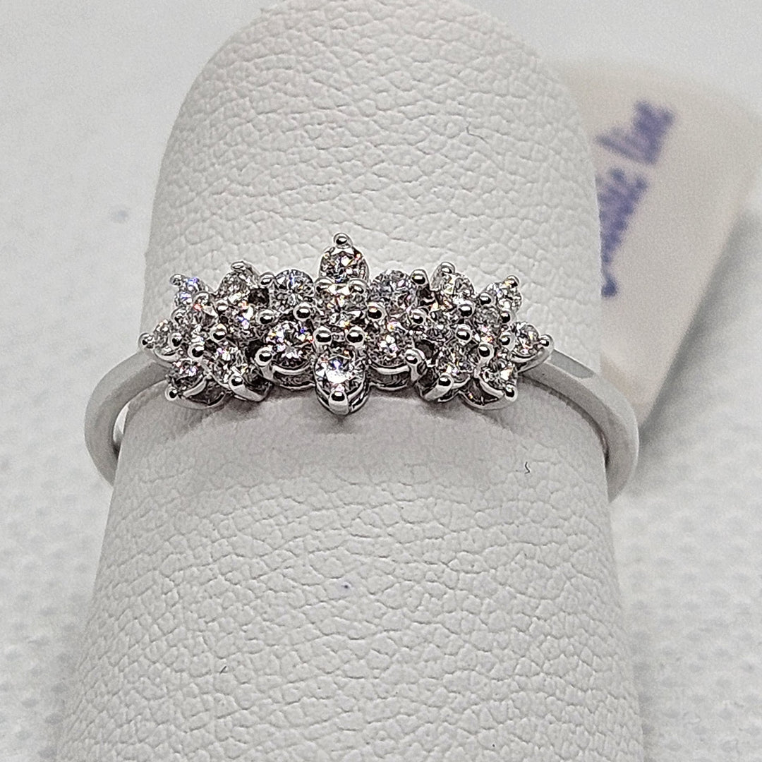 Anello Donna Trilogy Fiori Oro e Diamanti Davite&Delucchi AA032495