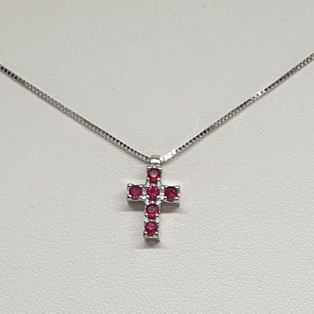 Collana Croce Oro Bianco con Rubini Davite&Delucchi CLN011687-RB